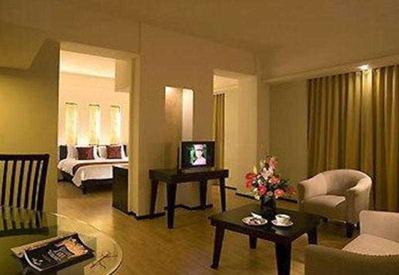 Mercure Surabaya Room photo